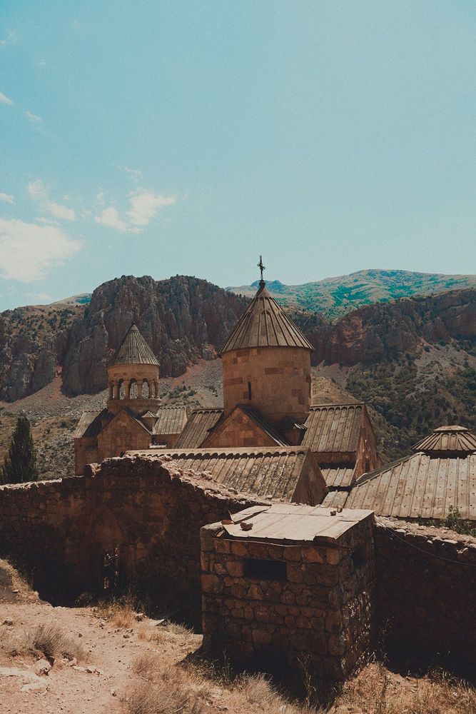 Каменная церковь