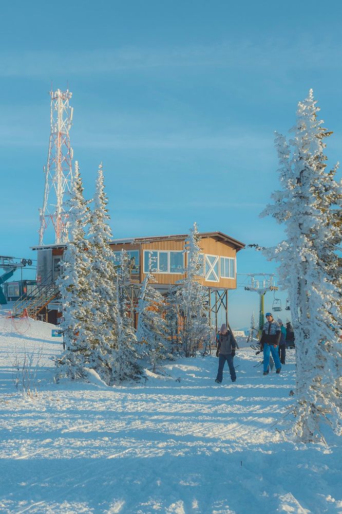 Домик на горе